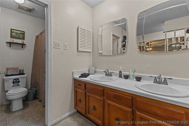 7048 Evanston Street, Fayetteville, NC 28314