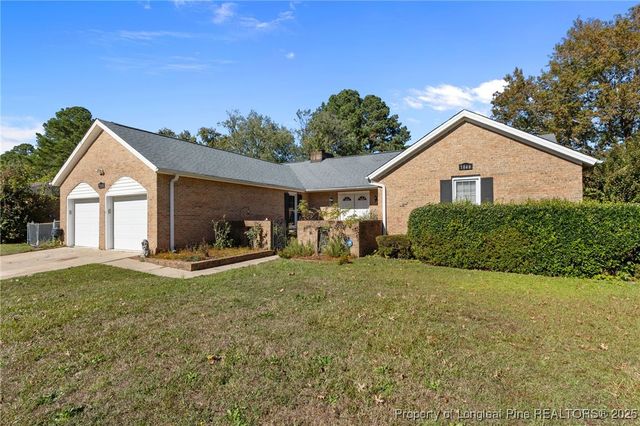 7048 Evanston Street, Fayetteville, NC 28314