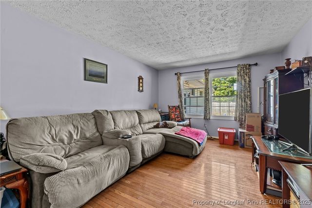 7048 Evanston Street, Fayetteville, NC 28314
