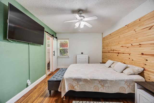 404 E Alexander Lane, Euless, TX 76040