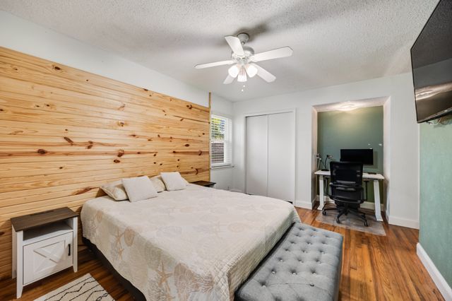 404 E Alexander Lane, Euless, TX 76040