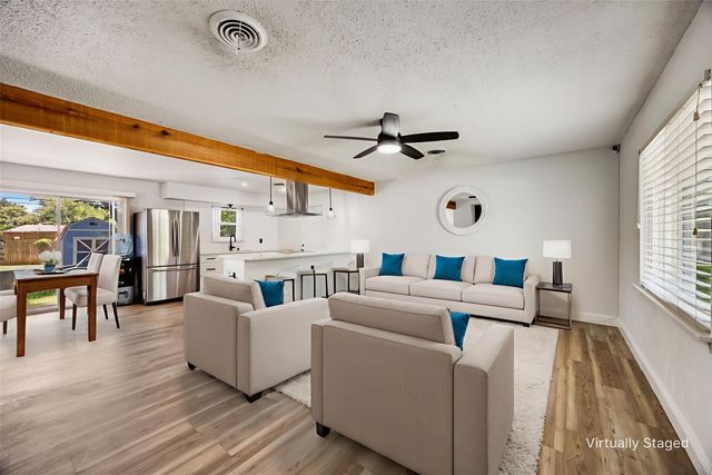 404 E Alexander Lane, Euless, TX 76040