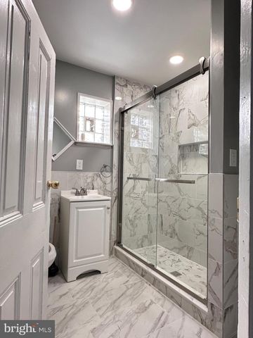 3254 N FRONT ST, Philadelphia, PA 19140