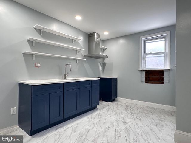 3254 N FRONT ST, Philadelphia, PA 19140