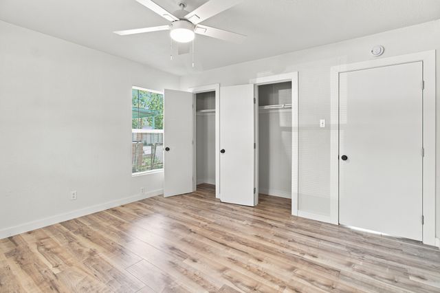 800 Winnie Street, Fort Worth, TX 76112