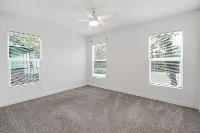 800 Winnie Street, Fort Worth, TX 76112