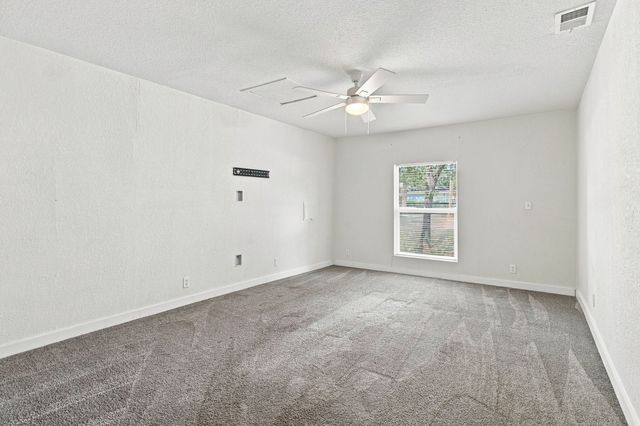 800 Winnie Street, Fort Worth, TX 76112