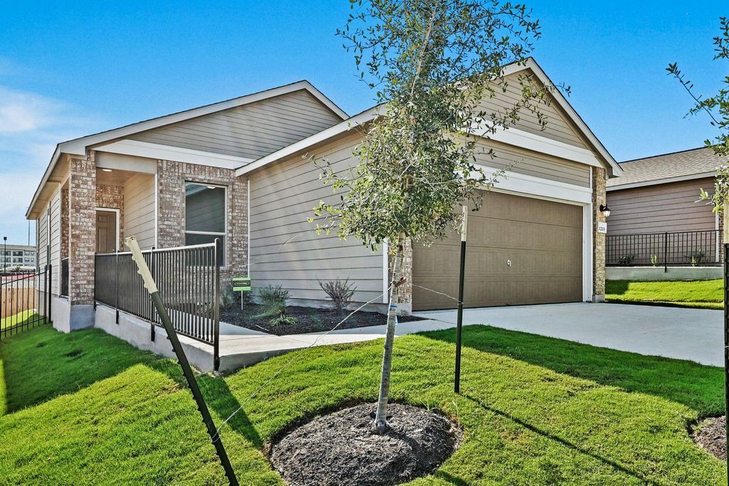 12111 Cantabria RD, Austin, TX 78748