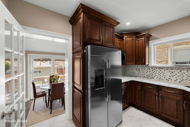 1327 Euclid Avenue, Berwyn, IL 60402