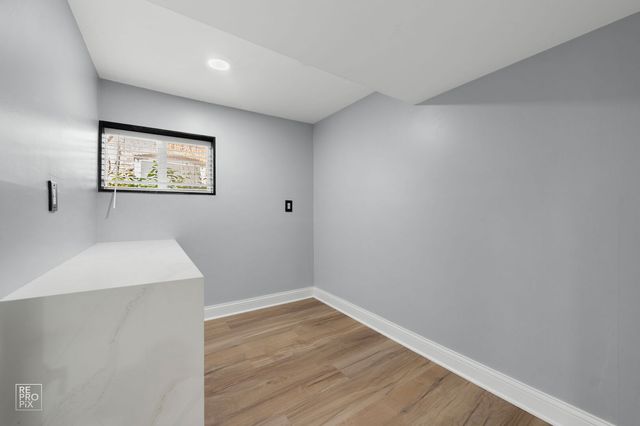 1327 Euclid Avenue, Berwyn, IL 60402