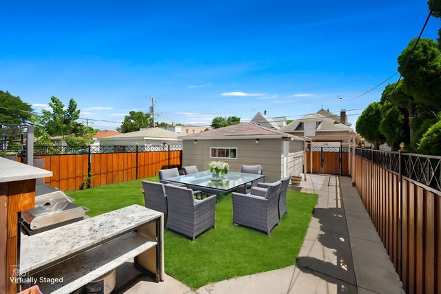 1327 Euclid Avenue, Berwyn, IL 60402