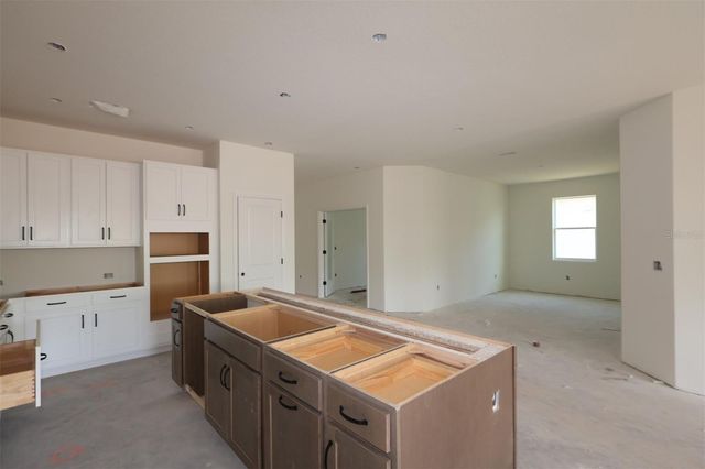 5113 CHAPEL ROW AVENUE, Apollo Beach, FL 33572