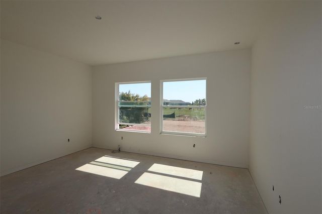 5113 CHAPEL ROW AVENUE, Apollo Beach, FL 33572