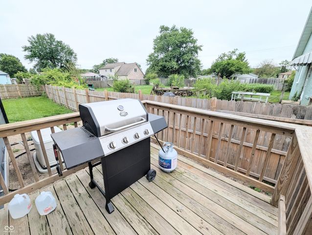 327 W Davis Street, Greensburg, IN 47240