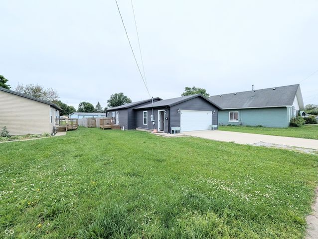 327 W Davis Street, Greensburg, IN 47240