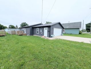 327 W Davis Street, Greensburg, IN 47240