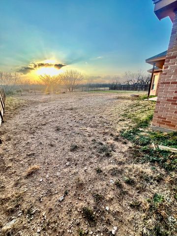 3219 Lakota Lane, San Angelo, TX 76901