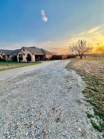 3219 Lakota Lane, San Angelo, TX 76901