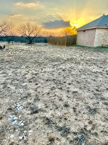 3219 Lakota Lane, San Angelo, TX 76901