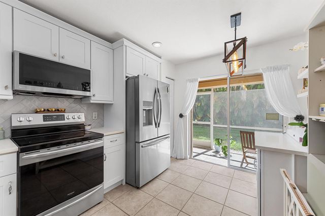 6148 Eaton Street, West Palm Beach, FL 33411