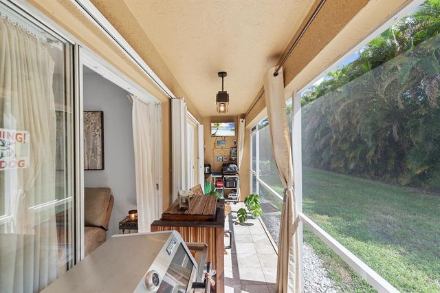 6148 Eaton Street, West Palm Beach, FL 33411