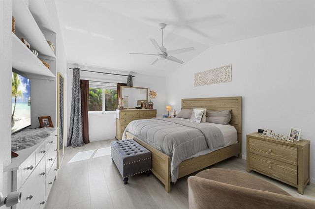 6148 Eaton Street, West Palm Beach, FL 33411