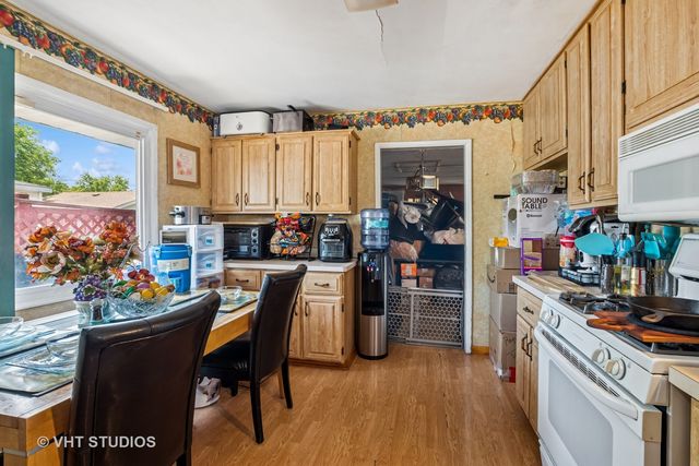 202 E Rose Street, Glenwood, IL 60425
