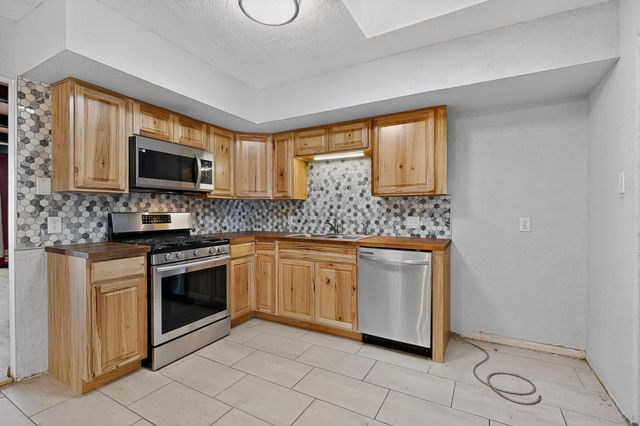 2511 General Marshall Street NE, Albuquerque, NM 87112