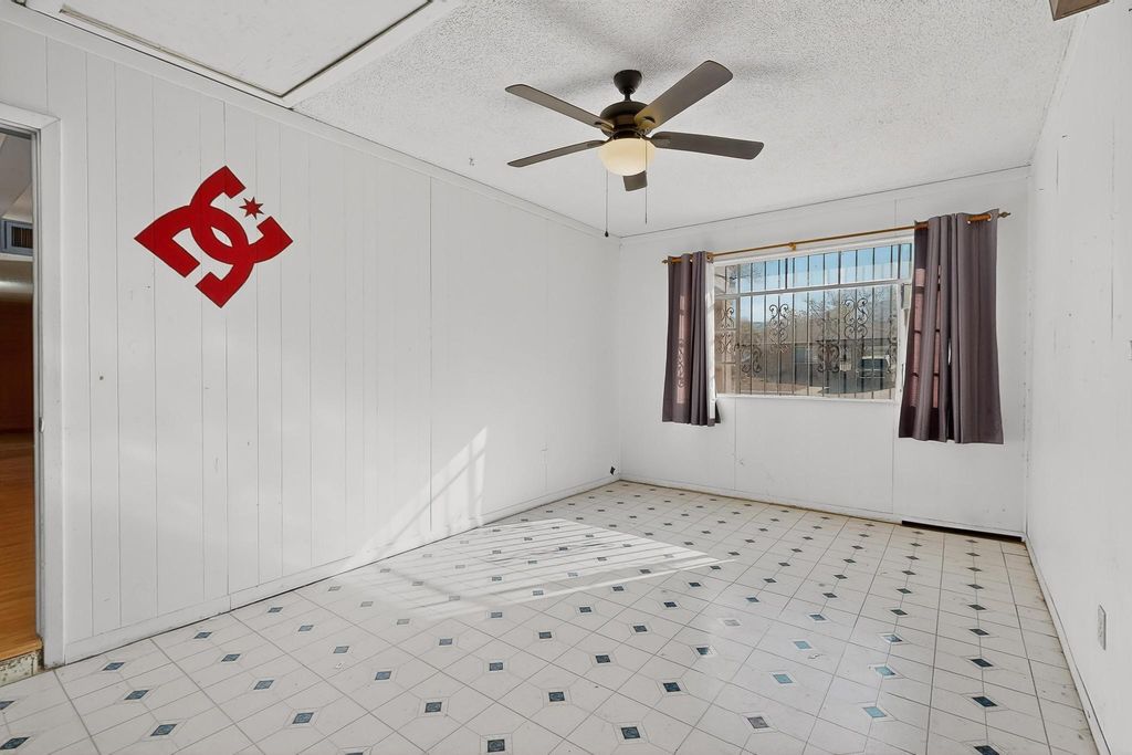Image 18 of property listing at 2511 General Marshall Street NE, Albuquerque, NM 87112