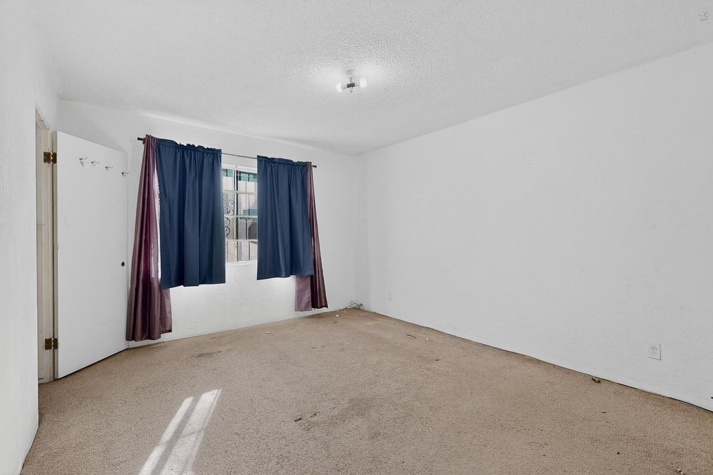 Image 20 of property listing at 2511 General Marshall Street NE, Albuquerque, NM 87112