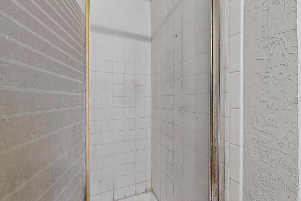 Image 27 of property listing at 2511 General Marshall Street NE, Albuquerque, NM 87112