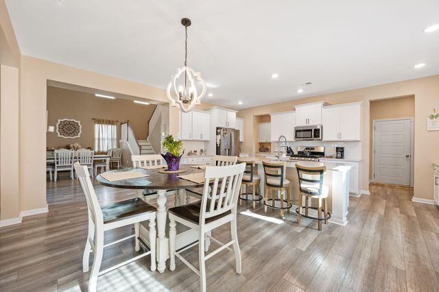 215 Squire Pope Road, Summerville, SC 29486