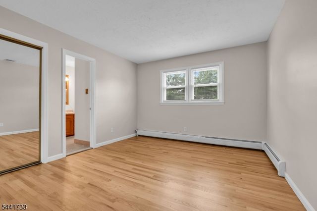 364 Franklin Ave, Kenilworth Boro, NJ 07033