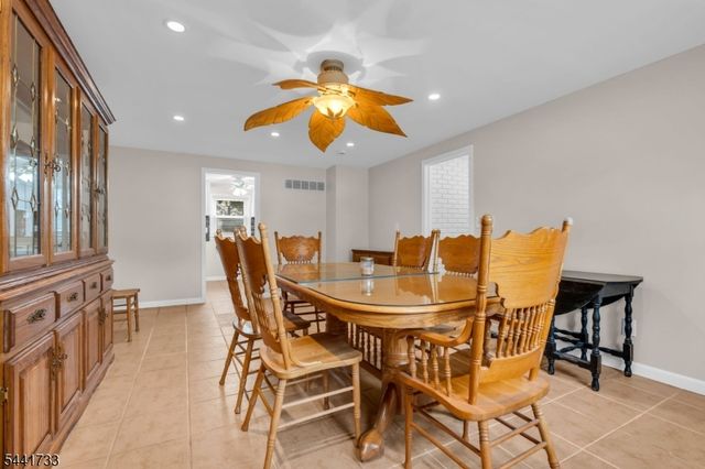 364 Franklin Ave, Kenilworth Boro, NJ 07033