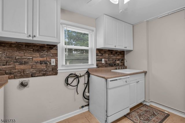 364 Franklin Ave, Kenilworth Boro, NJ 07033