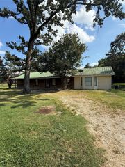 350 Rs County Road 3360, Emory, TX 75440
