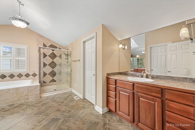 8120 Gage Lane, Cary, IL 60013