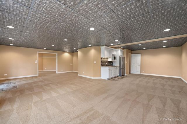 8120 Gage Lane, Cary, IL 60013