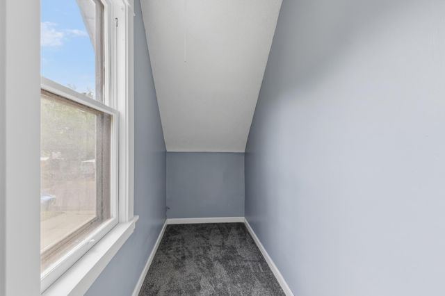 1184 Jessie Street, Saint Paul, MN 55130