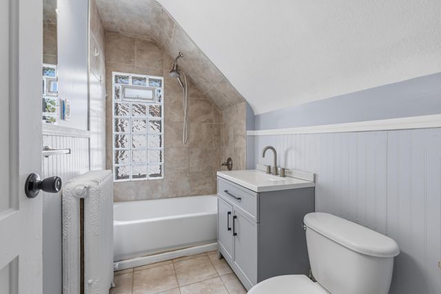 1184 Jessie Street, Saint Paul, MN 55130