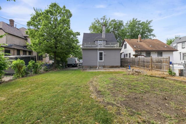 1184 Jessie Street, Saint Paul, MN 55130
