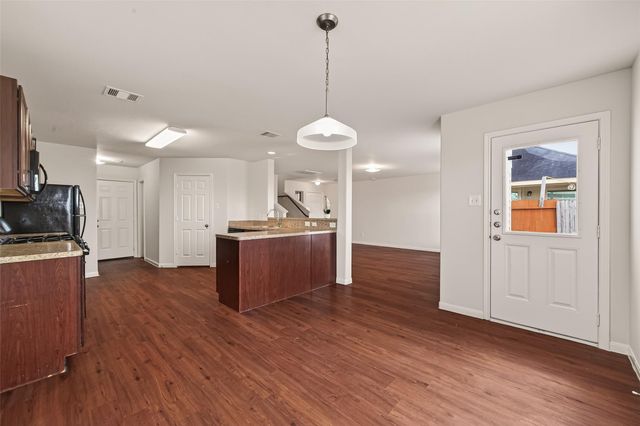 726 Horseshoe Springs Lane, Houston, TX 77090