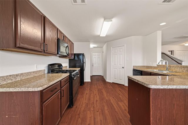 726 Horseshoe Springs Lane, Houston, TX 77090