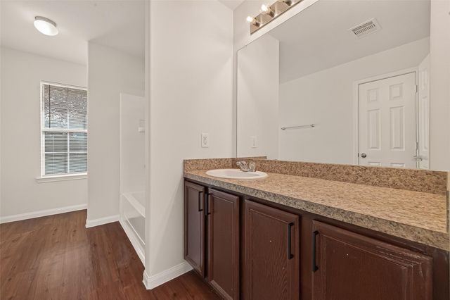 726 Horseshoe Springs Lane, Houston, TX 77090