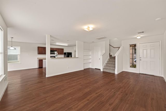 726 Horseshoe Springs Lane, Houston, TX 77090