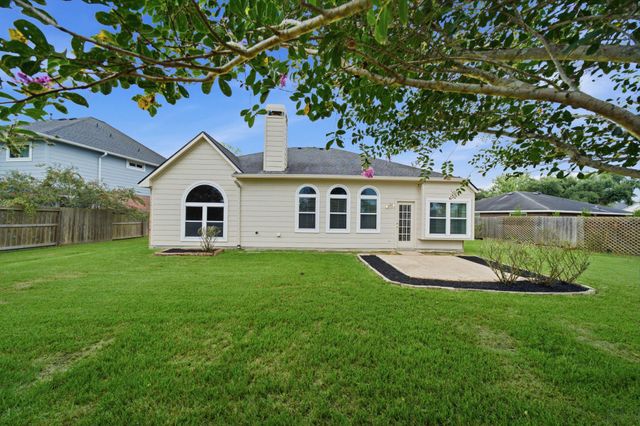 3403 Appleton Drive, Pearland, TX 77584