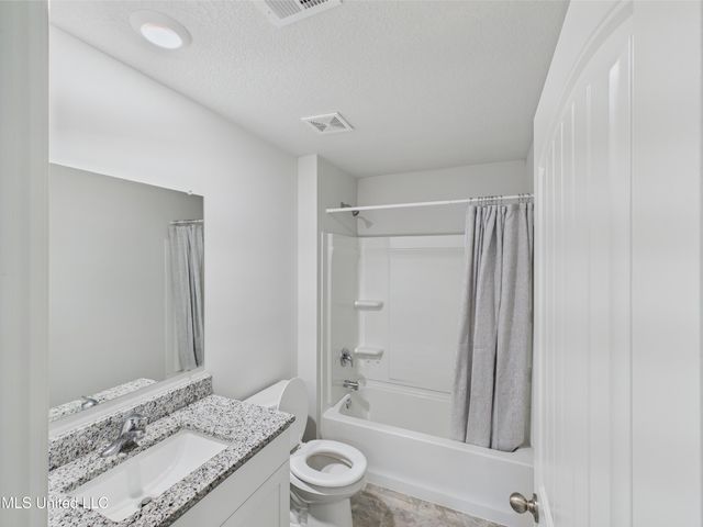 7303 Farm Ridge Drive, Horn Lake, MS 38637