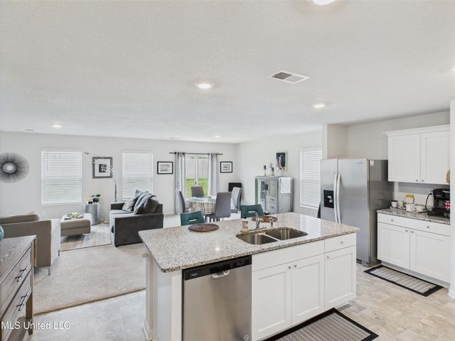 7303 Farm Ridge Drive, Horn Lake, MS 38637