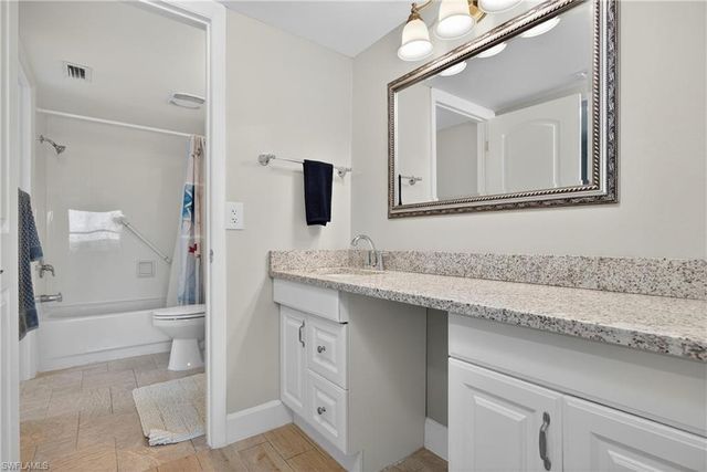 6220 Augusta DR 408, Fort Myers, FL 33907