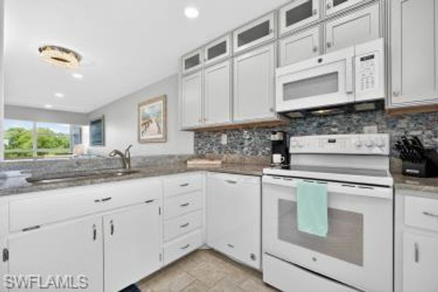 6220 Augusta DR 408, Fort Myers, FL 33907